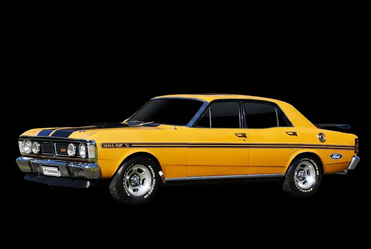 Classic car hero image
